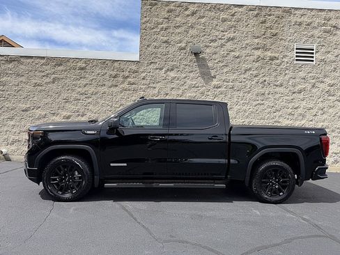Used 2025 GMC Sierra 1500 Elevation AWD/4WD image 5