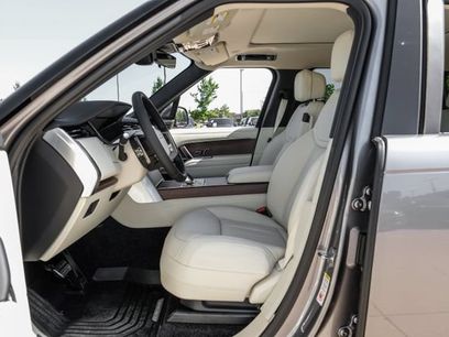 New 2026 Land Rover Range Rover Long Wheelbase SE