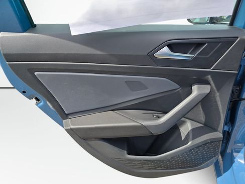 New 2026 Volkswagen Jetta SE FWD image 35