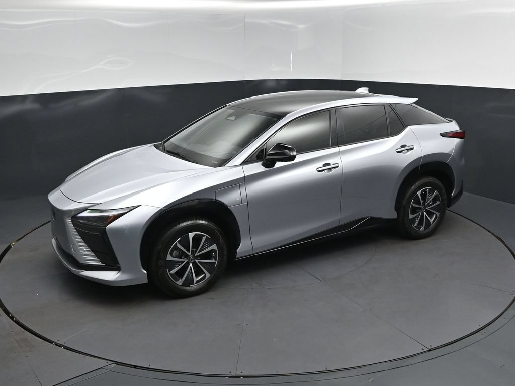 Certified 2024 Lexus RZ 300e Premium w/ Accessory Package (Z1) FWD image 32