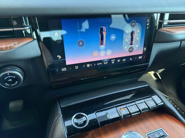 Used 2025 Lincoln Navigator L Black Label AWD/4WD image 25