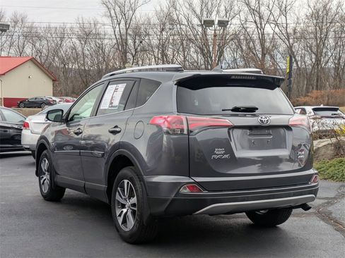 Used 2016 Toyota RAV4 XLE image 6