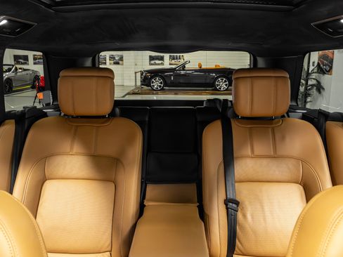 Used 2022 Land Rover Range Rover Autobiography image 70