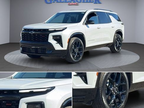 Used 2024 Chevrolet Traverse RS w/ LPO, Floor Liner Package image 11