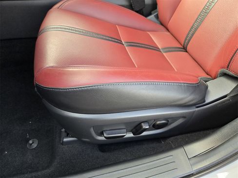 Certified 2025 MAZDA CX-50 2.5 Hybrid w/ Premium Plus Pkg image 14