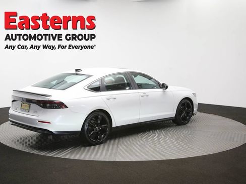 Used 2024 Honda Accord Sport image 41
