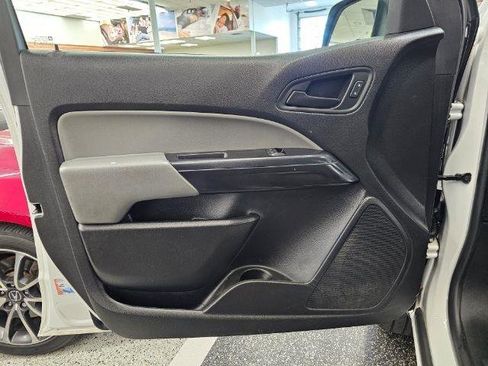 Used 2019 Chevrolet Colorado W/T w/ WT Convenience Package AWD/4WD image 21