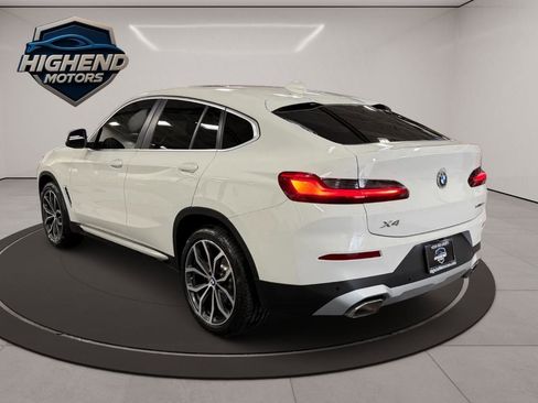 Used 2024 BMW X4 xDrive30i w/ Convenience Package image 4