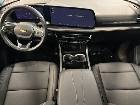 Used 2026 Chevrolet Traverse LT AWD/4WD image 10