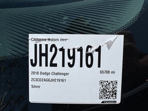 Used 2018 Dodge Challenger SXT w/ Blacktop Package RWD image 17