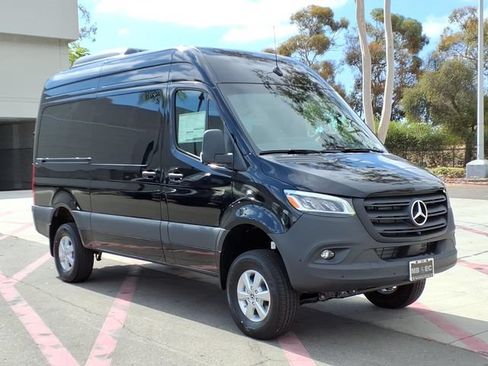 New 2026 Mercedes-Benz Sprinter 2500 image 17