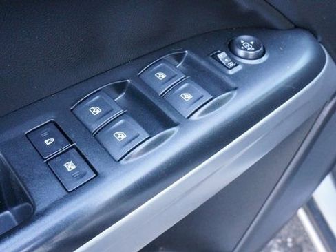 Used 2018 Chevrolet Colorado LT w/ LT Convenience Package image 27