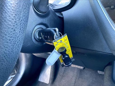 Used 2024 Toyota Corolla LE image 35