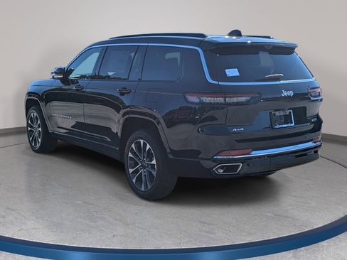 New 2025 Jeep Grand Cherokee L Overland w/ Advanced Protech Group III AWD/4WD image 7