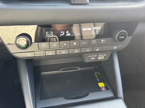 New 2026 Subaru Outback Touring XT AWD/4WD image 18