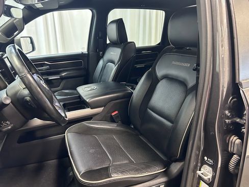 Used 2022 RAM 1500 Laramie w/ Sport Appearance Package AWD/4WD image 8