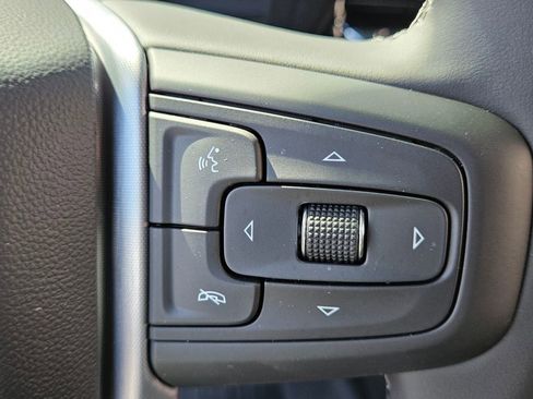 New 2026 GMC Sierra 1500 SLE image 26