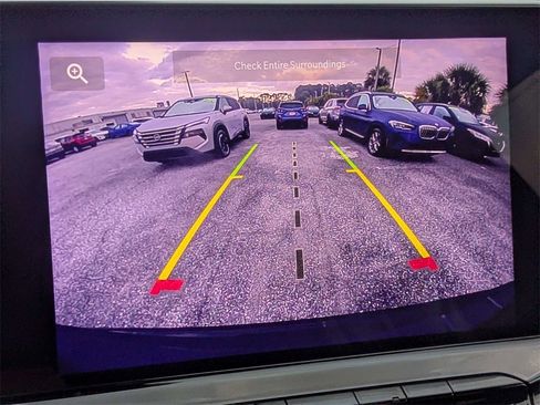 Used 2025 Jeep Compass Limited image 22