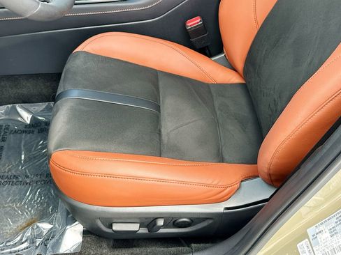 Used 2025 MAZDA CX-30 Carbon image 19