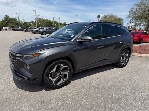 Used 2022 Hyundai Tucson Limited FWD image 11