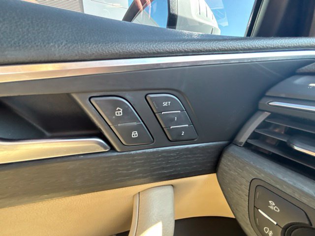 Used 2017 Audi A4 2.0T Ultra Premium w/ Convenience Package FWD image 36