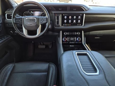 Used 2021 GMC Yukon Denali w/ Denali Premium Package AWD/4WD image 21