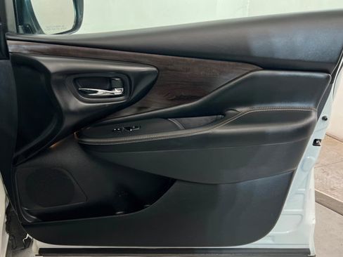 Certified 2023 Nissan Murano Platinum w/ Cargo Package image 23