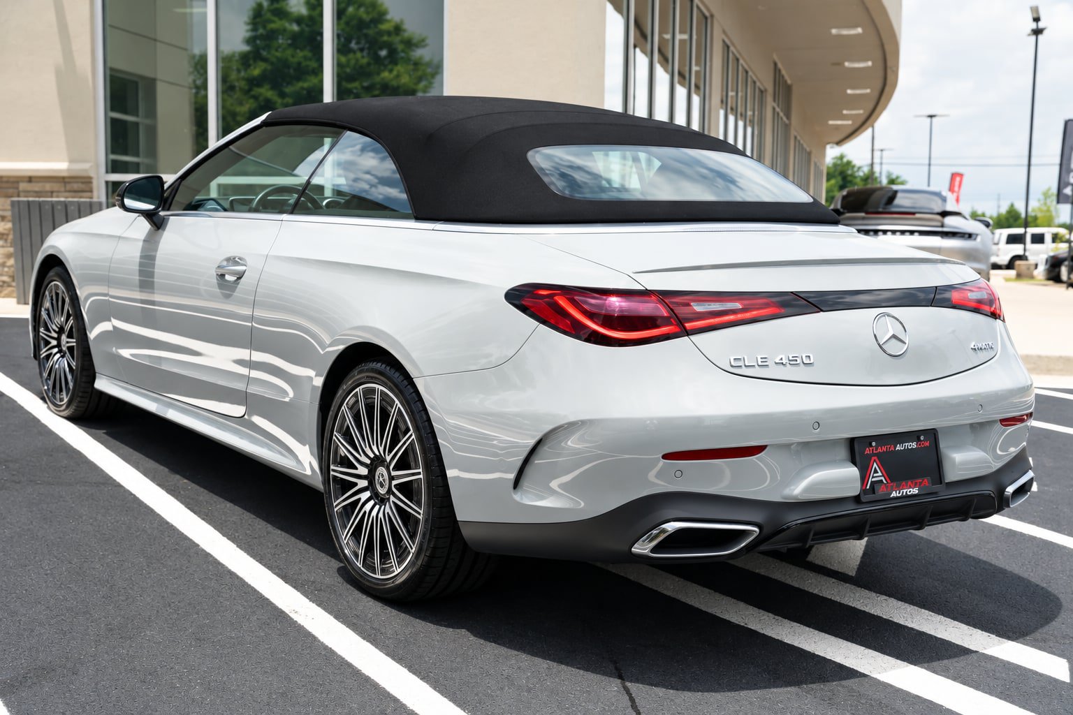 Used 2024 Mercedes-Benz CLE 450 4MATIC Cabriolet w/ Driver Assistance Package image 8