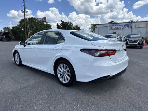 Used 2023 Toyota Camry LE FWD image 5