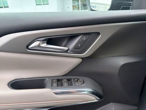 New 2026 Chevrolet Traverse LT w/ Midnight/Sport Edition FWD image 27