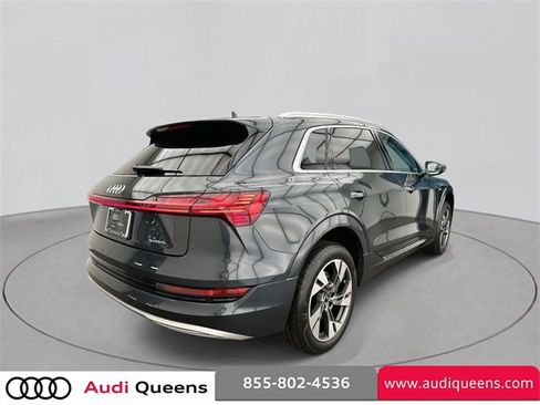 Used 2021 Audi e-tron Premium image 4