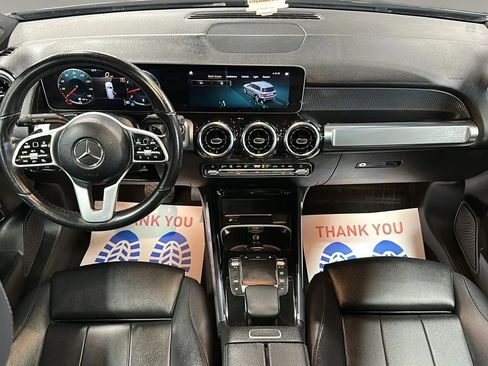 Used 2021 Mercedes-Benz GLB 250 4MATIC image 20