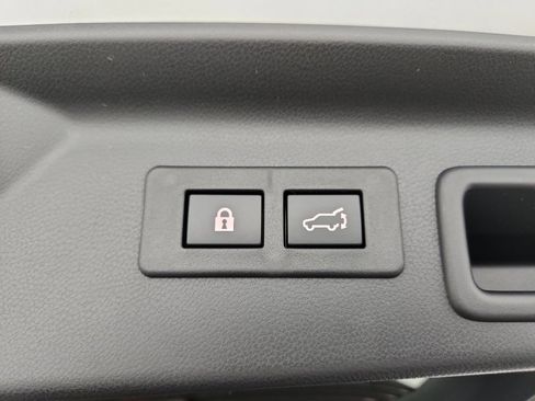 New 2026 Subaru Forester Touring AWD/4WD image 39