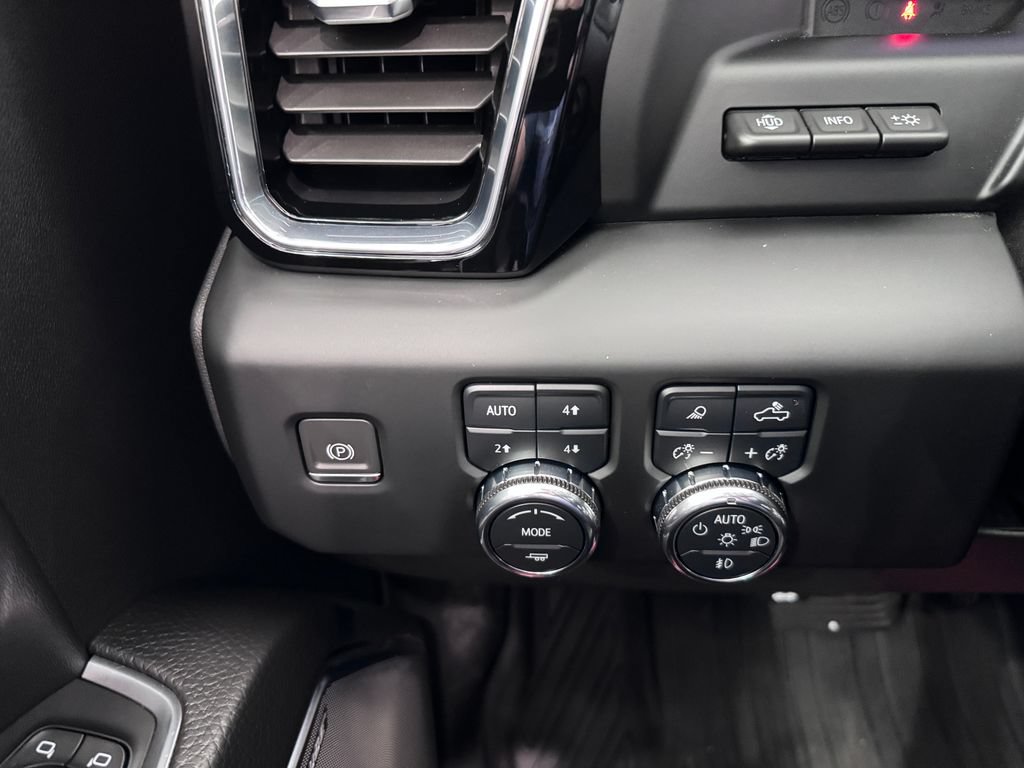 Certified 2024 GMC Sierra 1500 Denali w/ Denali Reserve Package AWD/4WD image 25