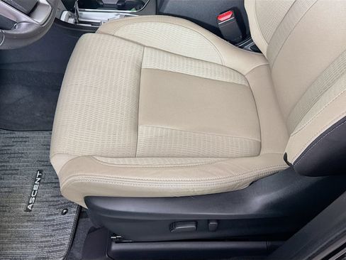 Used 2023 Subaru Ascent Premium w/ Convenience Package AWD/4WD image 18