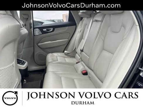 Used 2023 Volvo XC60 B5 Ultimate w/ Climate Package AWD/4WD image 10