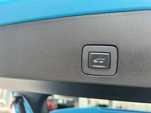 Used 2025 Buick Encore GX Sport Touring w/ Advanced Technology Package FWD image 32