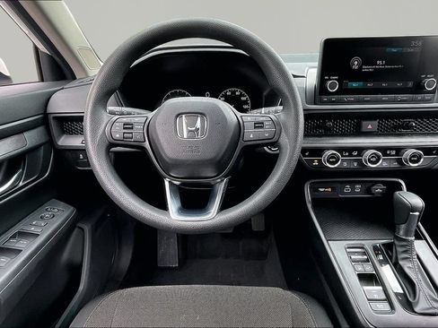 Used 2024 Honda CR-V EX image 9