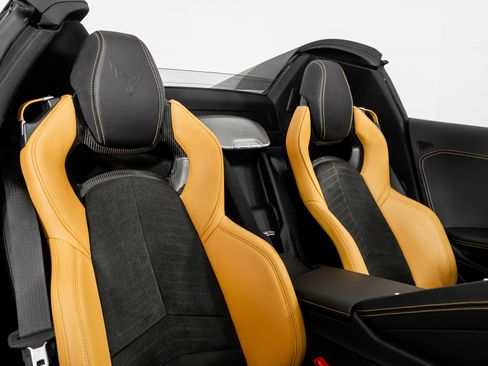 Used 2021 Chevrolet Corvette Stingray Preferred Conv w/ 2LT image 28