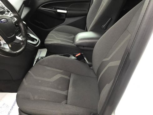 Used 2018 Ford Transit Connect XLT image 15