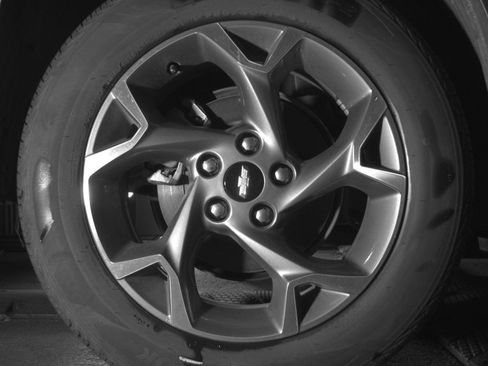 Used 2025 Chevrolet Trax LT w/ LT Convenience Package FWD image 18