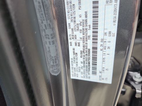 New 2026 Ford F250 XLT w/ XLT Premium Package image 25