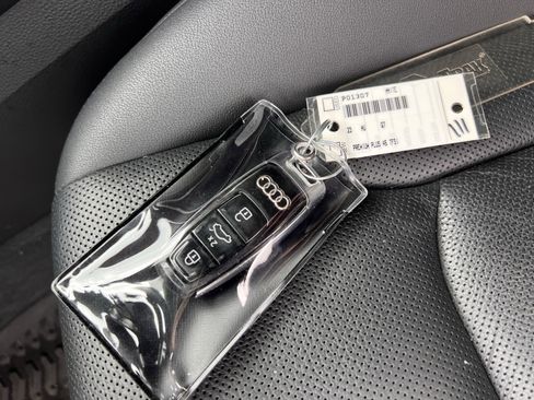 Used 2023 Audi Q7 2.0T Premium Plus w/ Premium Plus Package image 38