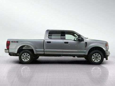 Used 2022 Ford F250 XLT AWD/4WD image 6