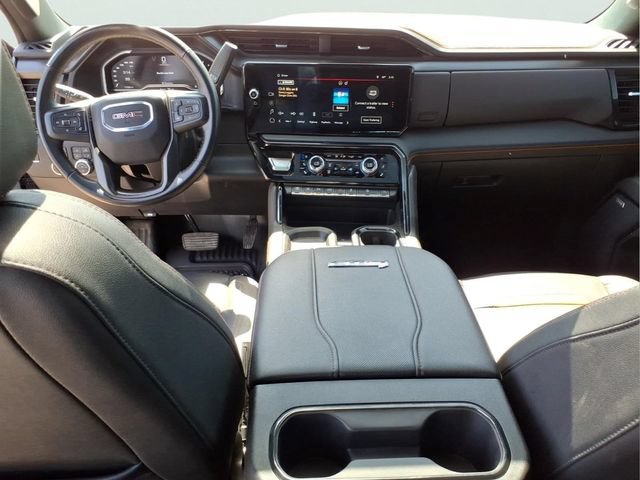 Used 2024 GMC Sierra 2500 AT4 w/ AT4 Premium Plus Package AWD/4WD image 12