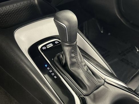 Used 2024 Toyota Corolla SE image 16