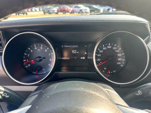 Used 2017 Ford Mustang Shelby GT350 image 13