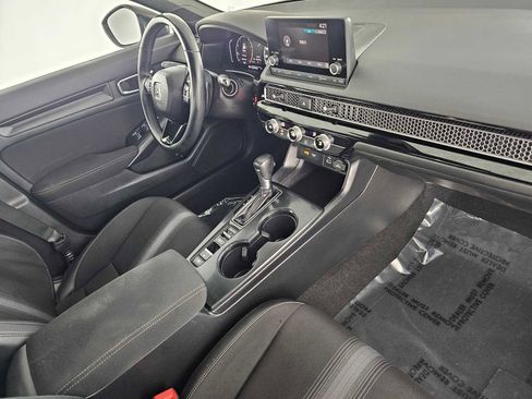 Used 2022 Honda Civic Sport image 11