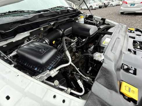Used 2023 RAM 1500 Tradesman w/ Tradesman SXT Package AWD/4WD image 5