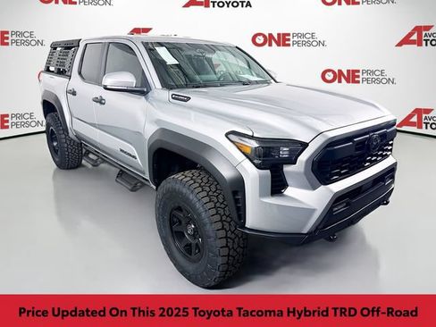 New 2025 Toyota Tacoma TRD Off-Road AWD/4WD image 1